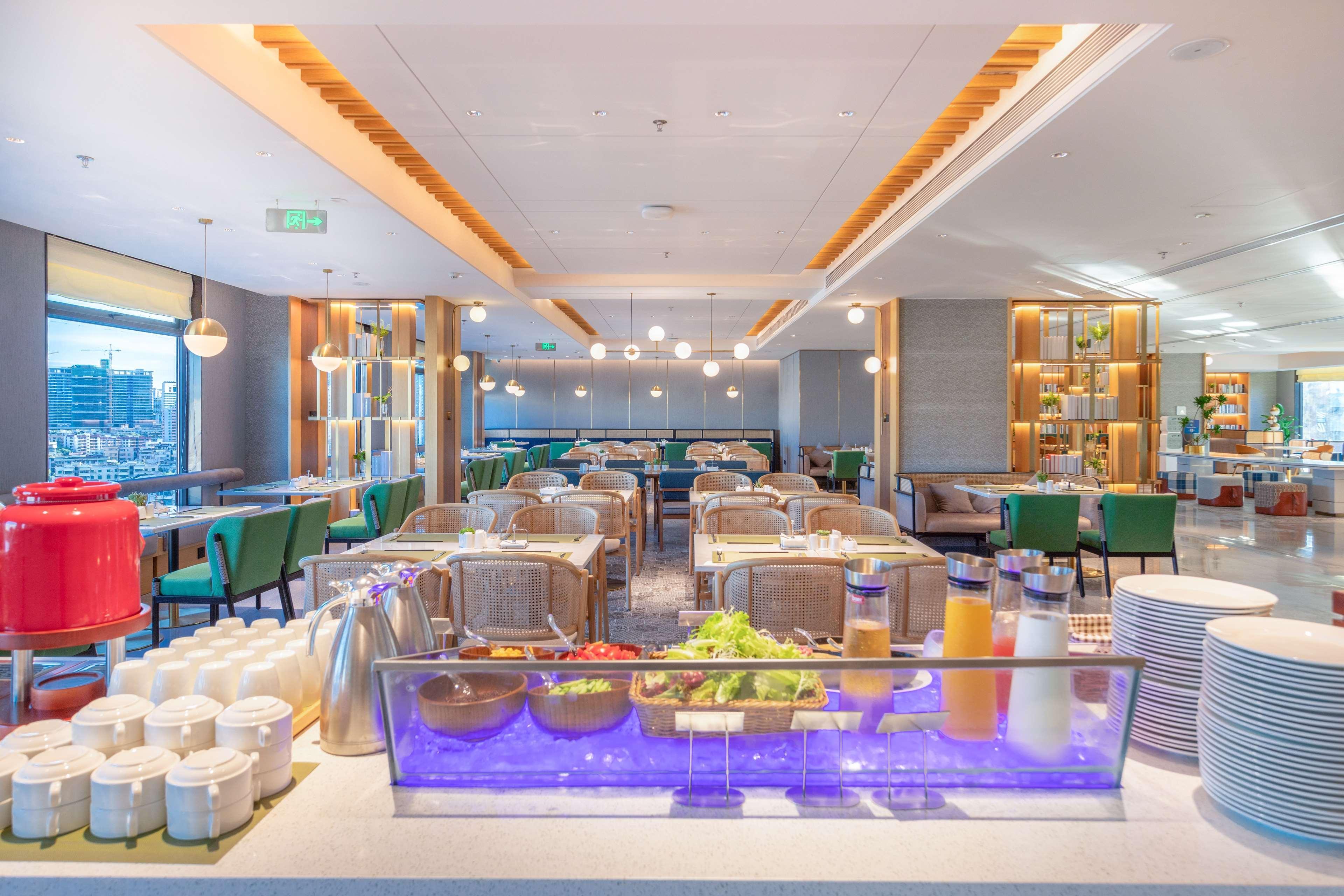 Hilton Garden Inn Shenzhen Nanshan Avenue Exterior foto